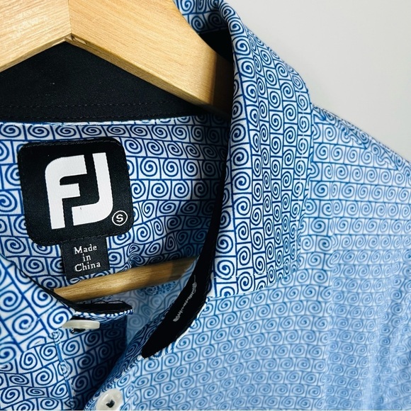 FootJoy Blue “Dunedin” Wave Overall Print Performance Polo S - Picture 3 of 7